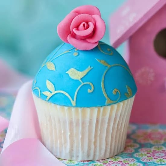 cake-decorating-company-voucher-code-cake-karma